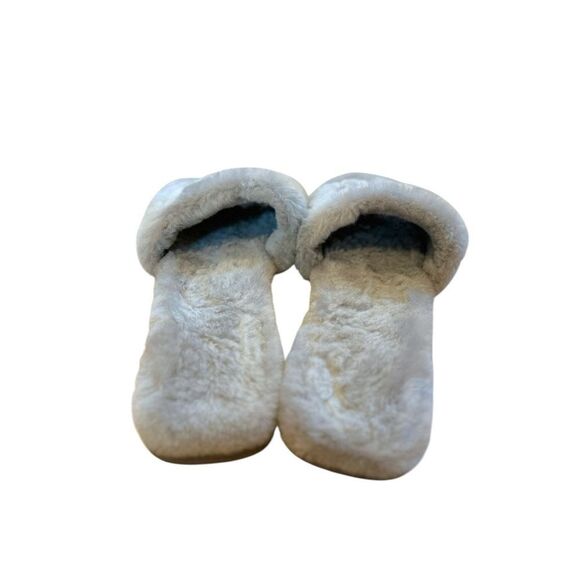 Tory Burch Double T Gray Shearling Slides, Size 7.5 - Picture 9 of 9